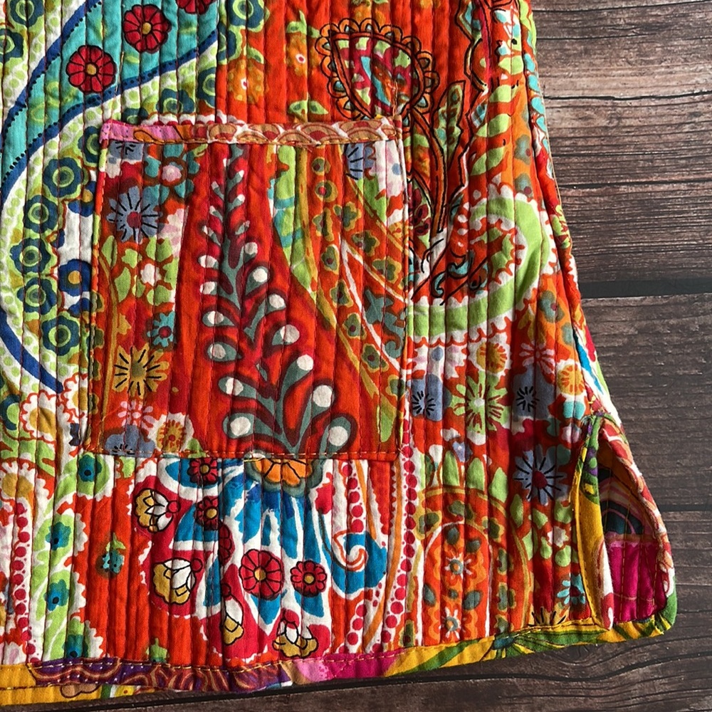 HANDCRAFTED | Royal Craft Impex reversible sleeveless jacket - Picture 8 of 11